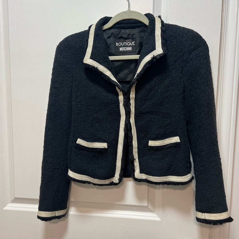Boutique Moschino  Classic Woven Fringe Jacket Black White size 4